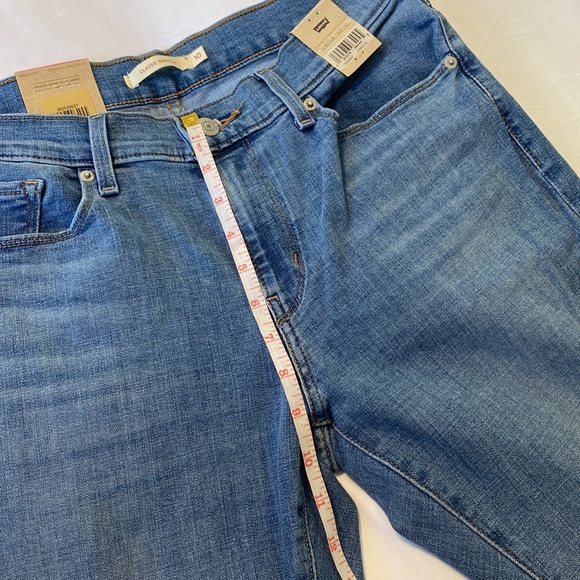 NWT Levi’s Classic Bootcut Jeans - Picture 9 of 15